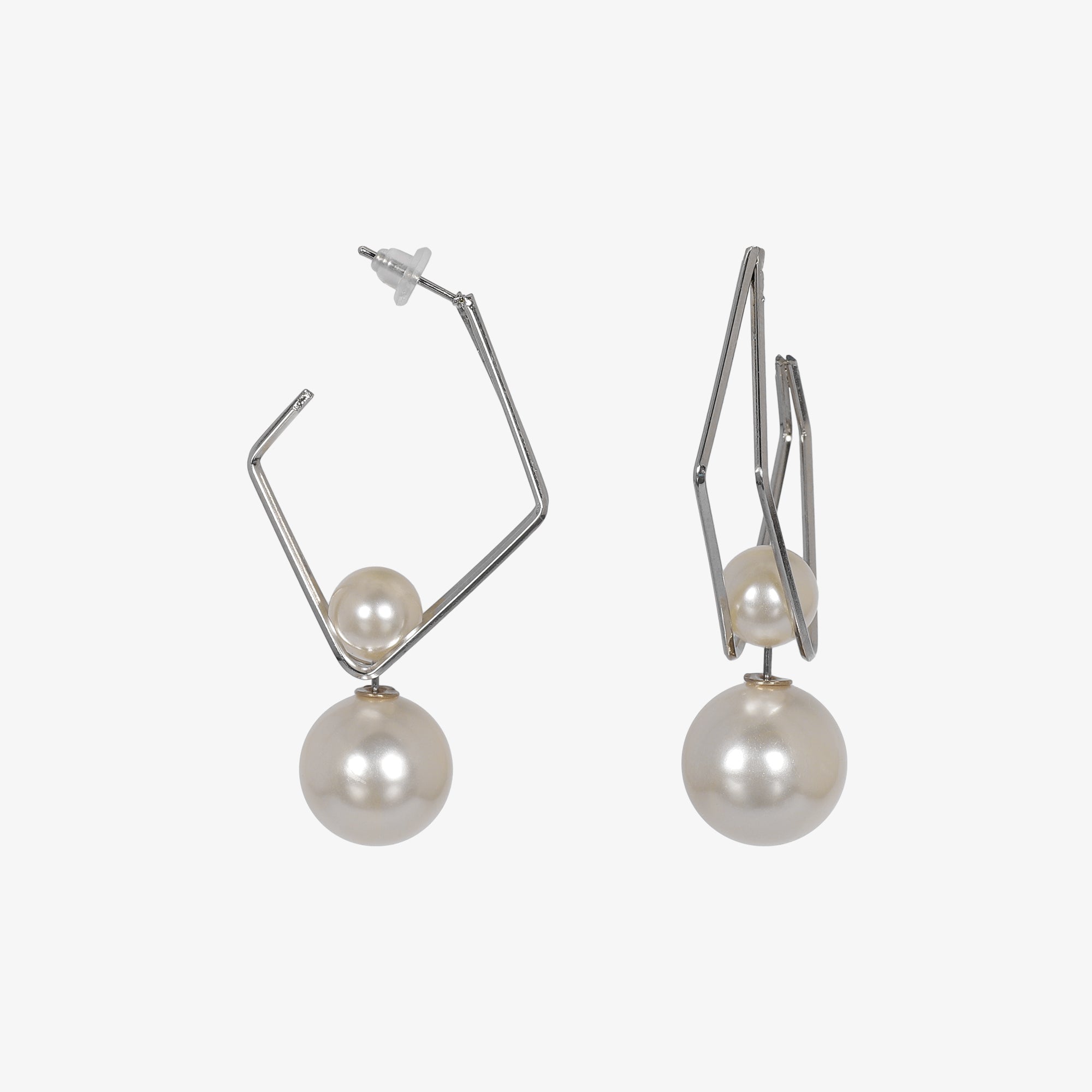 Double Pearl Earrings – Elegant & Timeless Design