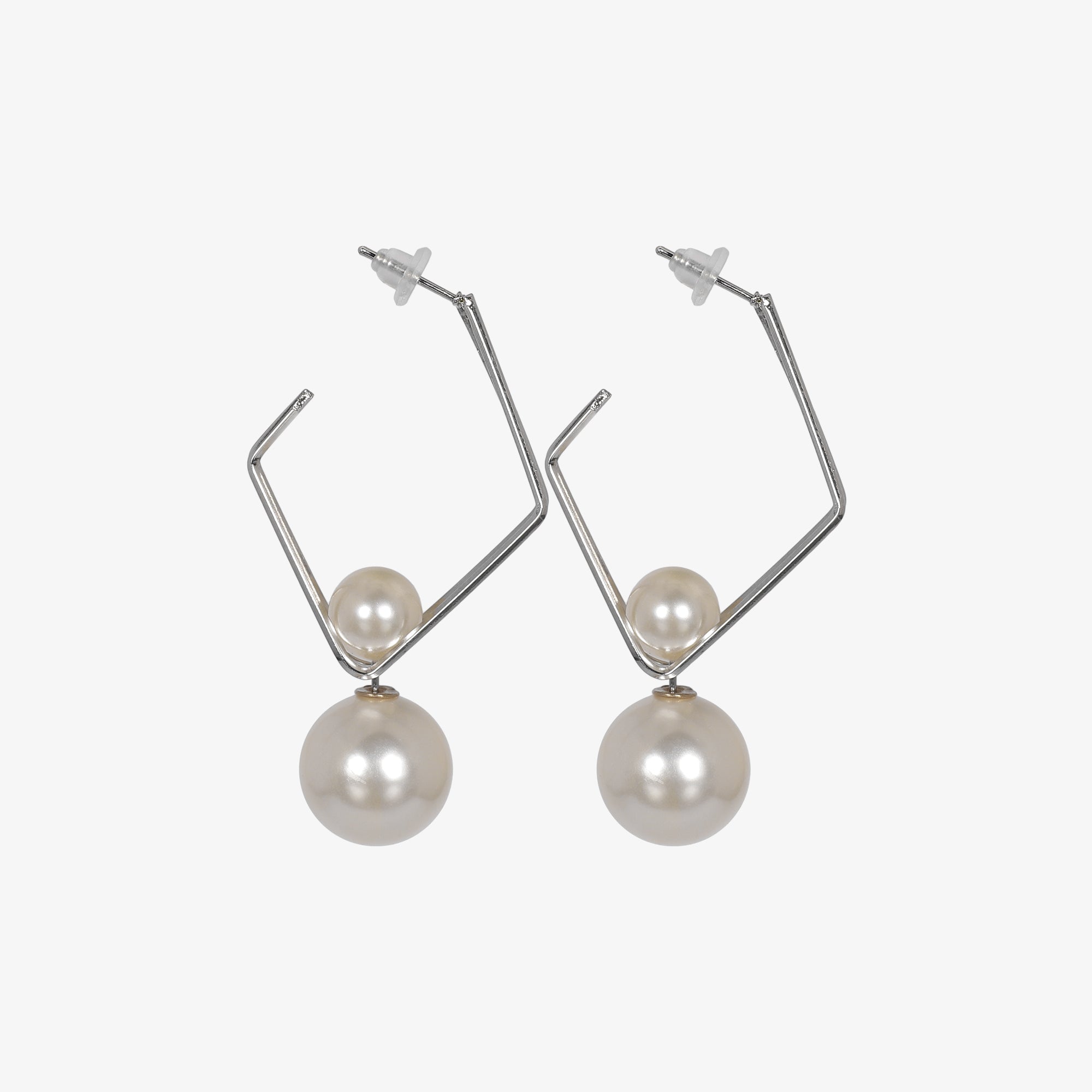 Double Pearl Earrings – Elegant & Timeless Design